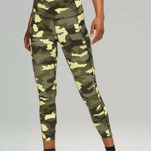 Lululemon Fast and Free HR tight 25” Size 4 Heritage Camo